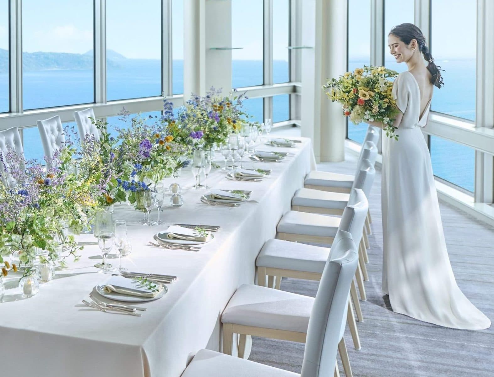 【6名~OK】少人数婚相談会★豪華試食×海と空の絶景会場見学